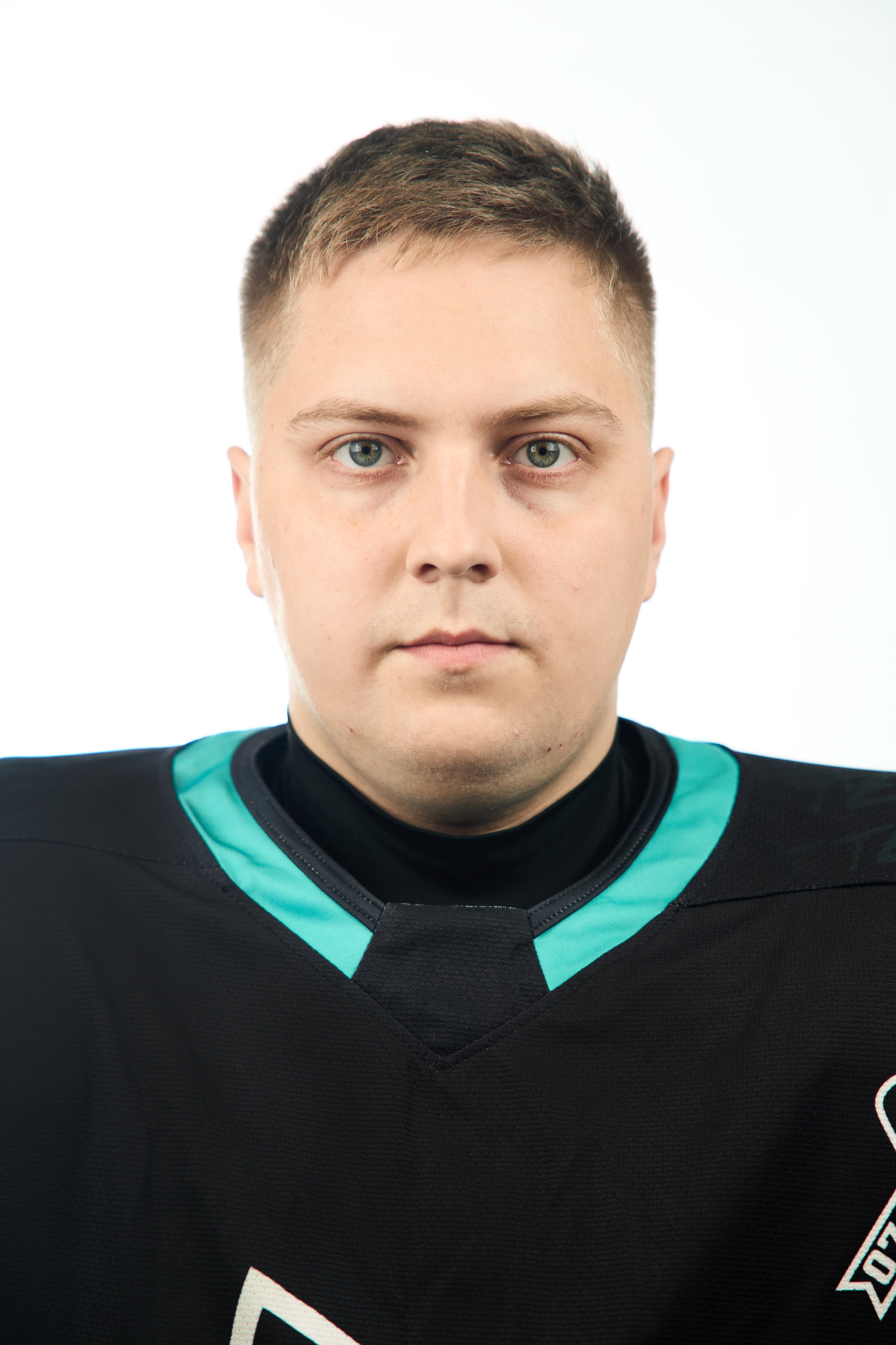 Жуков Максим